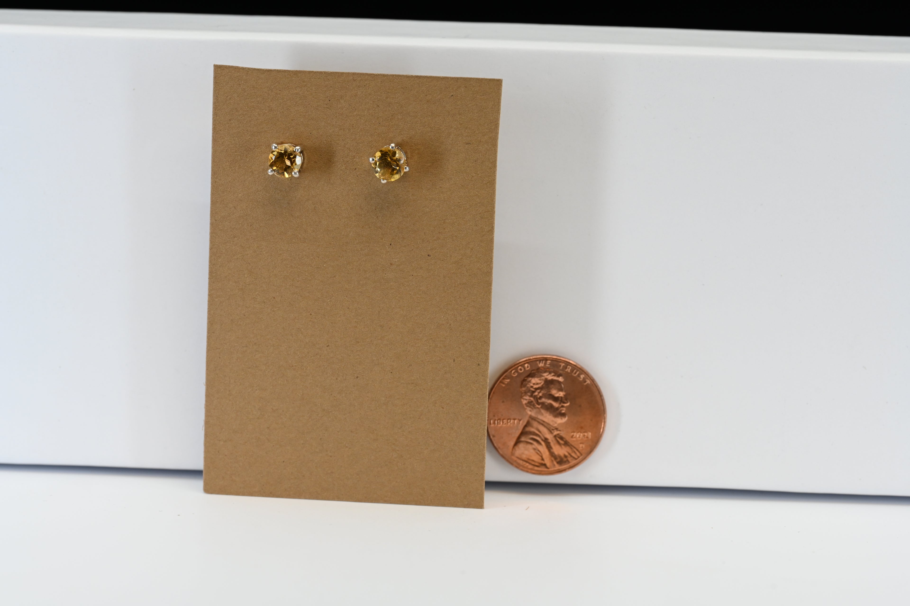 Sterling Silver  Round Yellow Stones Stud Earring
