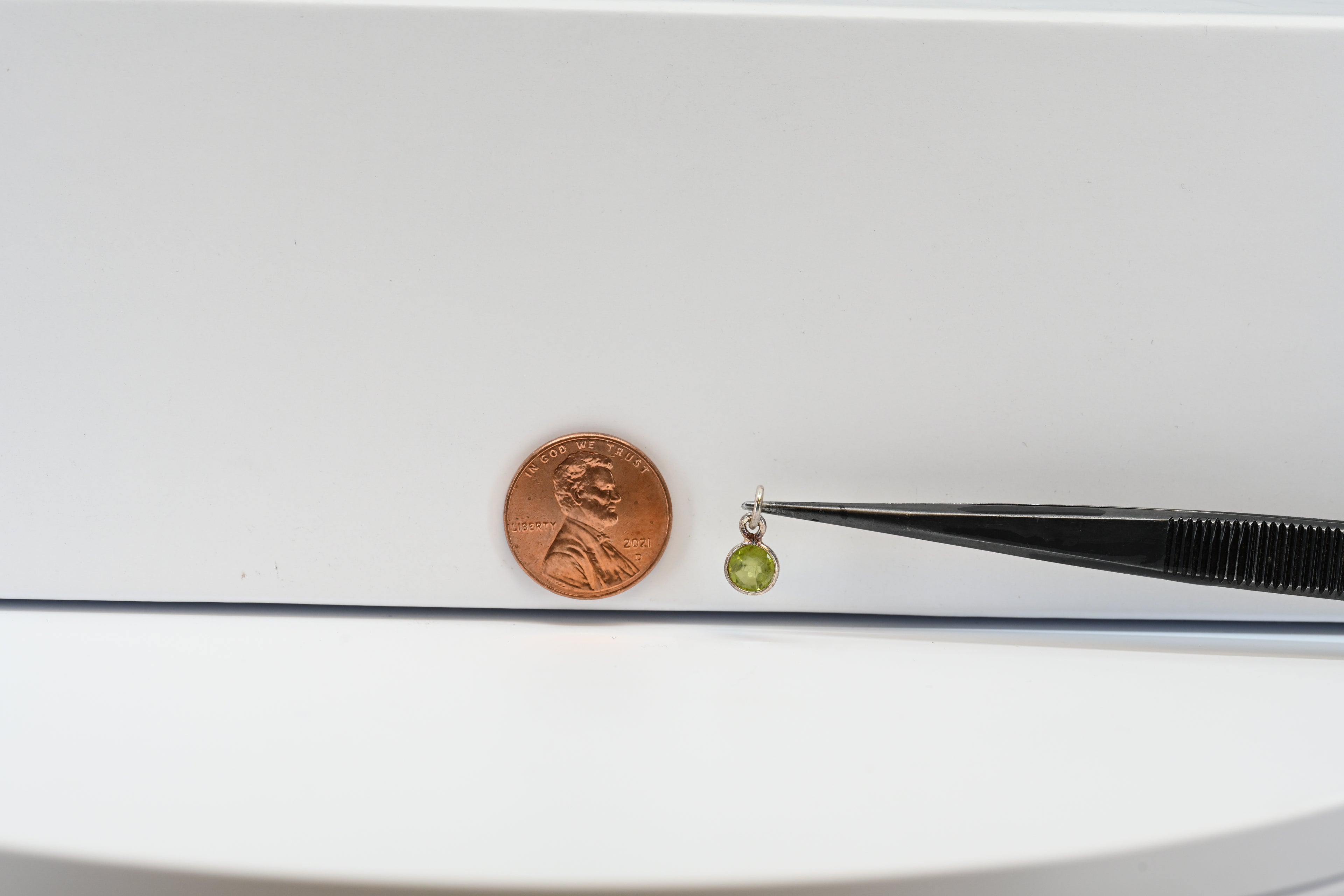 Sterling Silver Round Peridot Charm