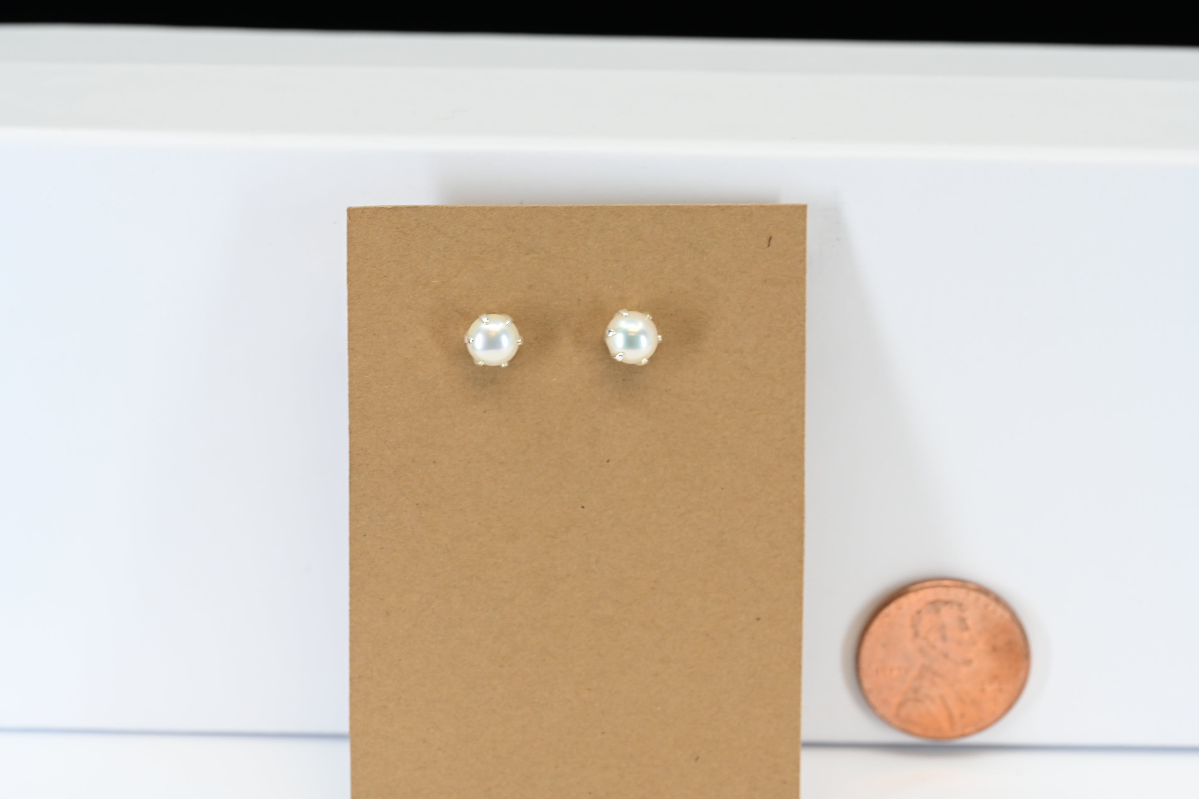 Sterling Silver Cultural Pearl Stud Earring