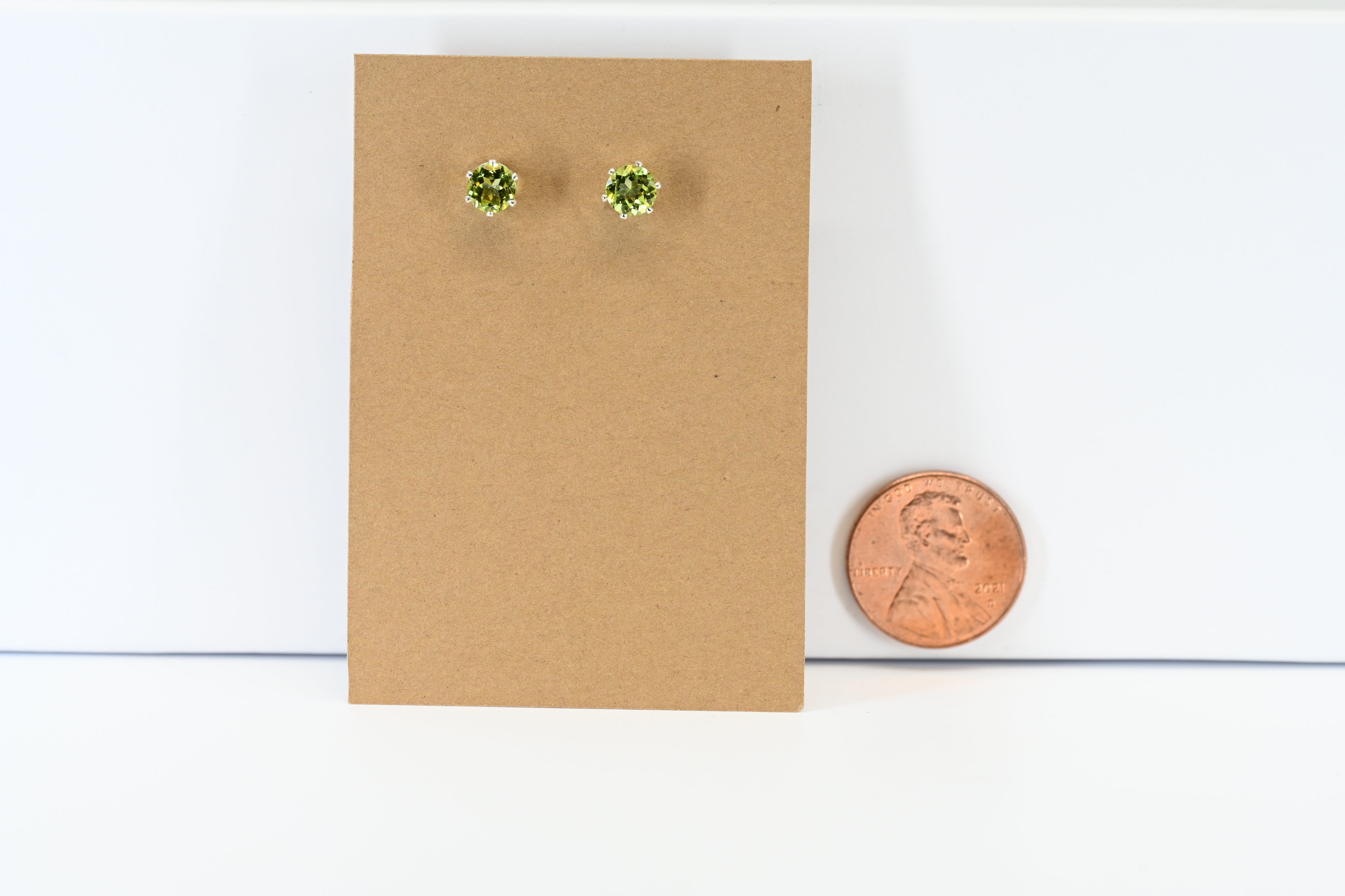 Sterling Silver Light Green Round Stone Stud Earring