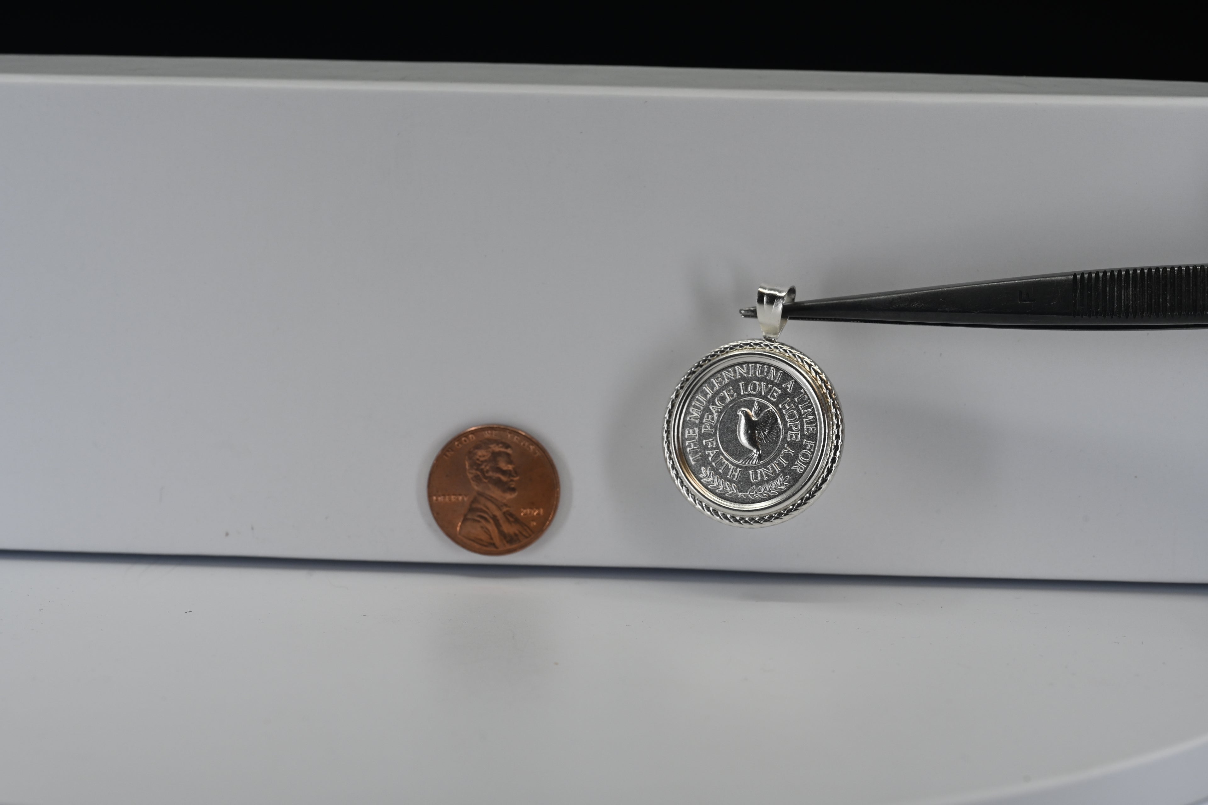 Sterling Silver Round Dove pendant