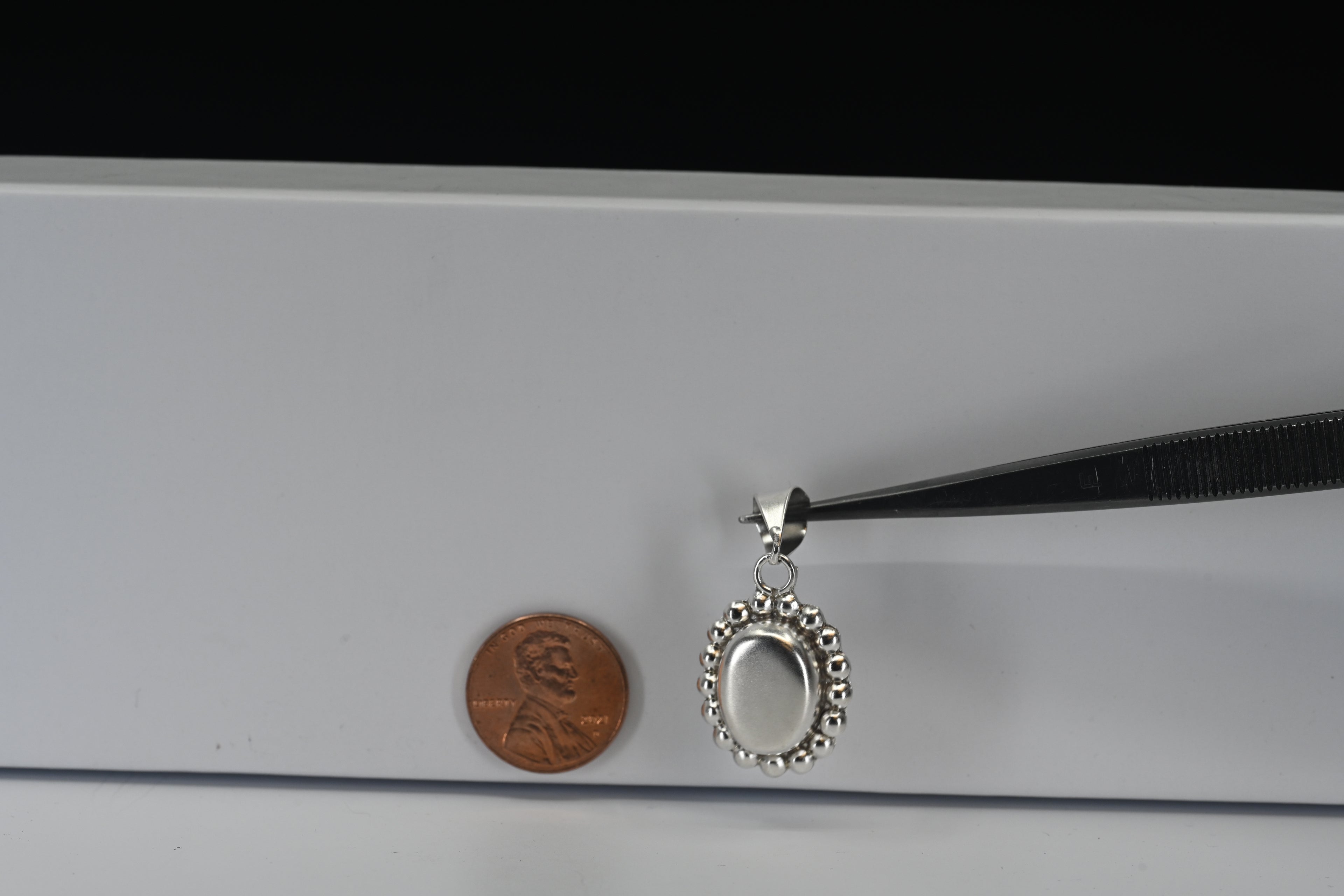 Sterling Silver oval Pendant