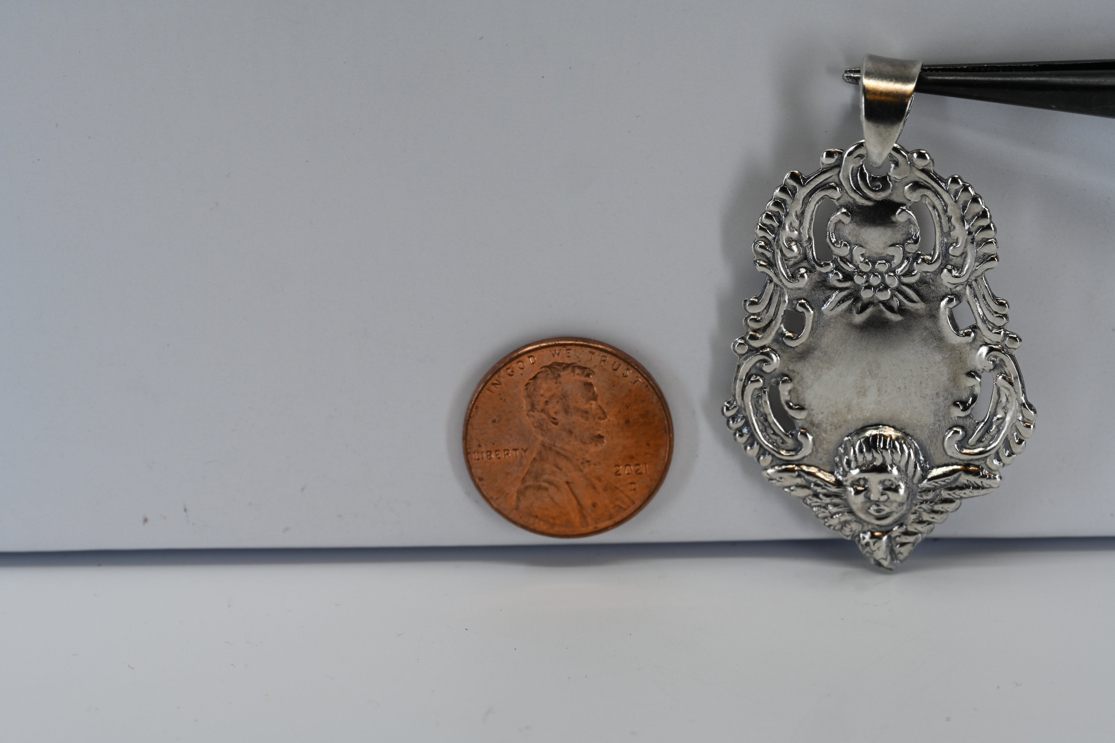 Sterling Silver Vintage Filigree Cherub Pendant