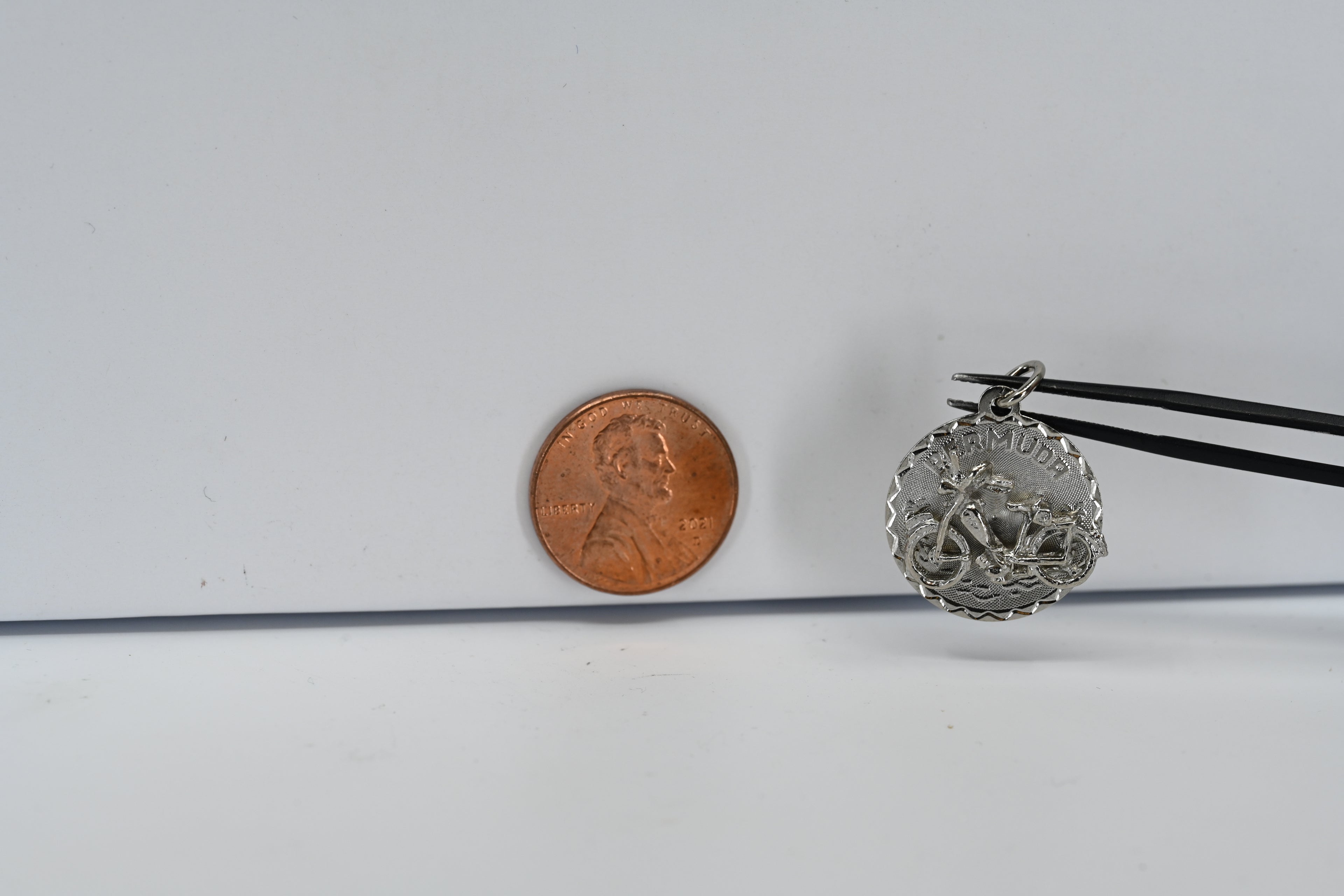 Sterling Silver  Round Bermuda Charm