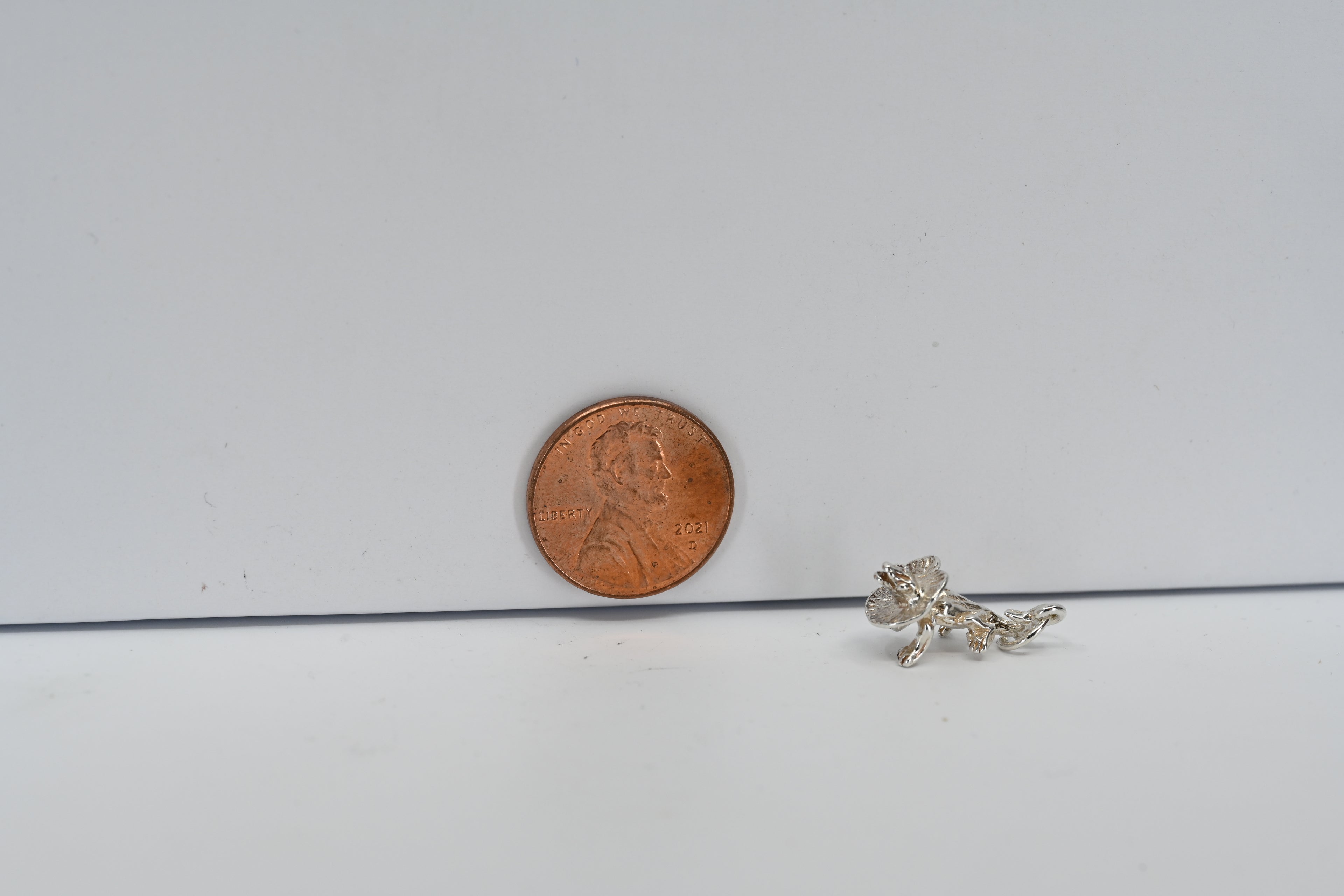 Sterling Sliver Frilled Lizard Charm