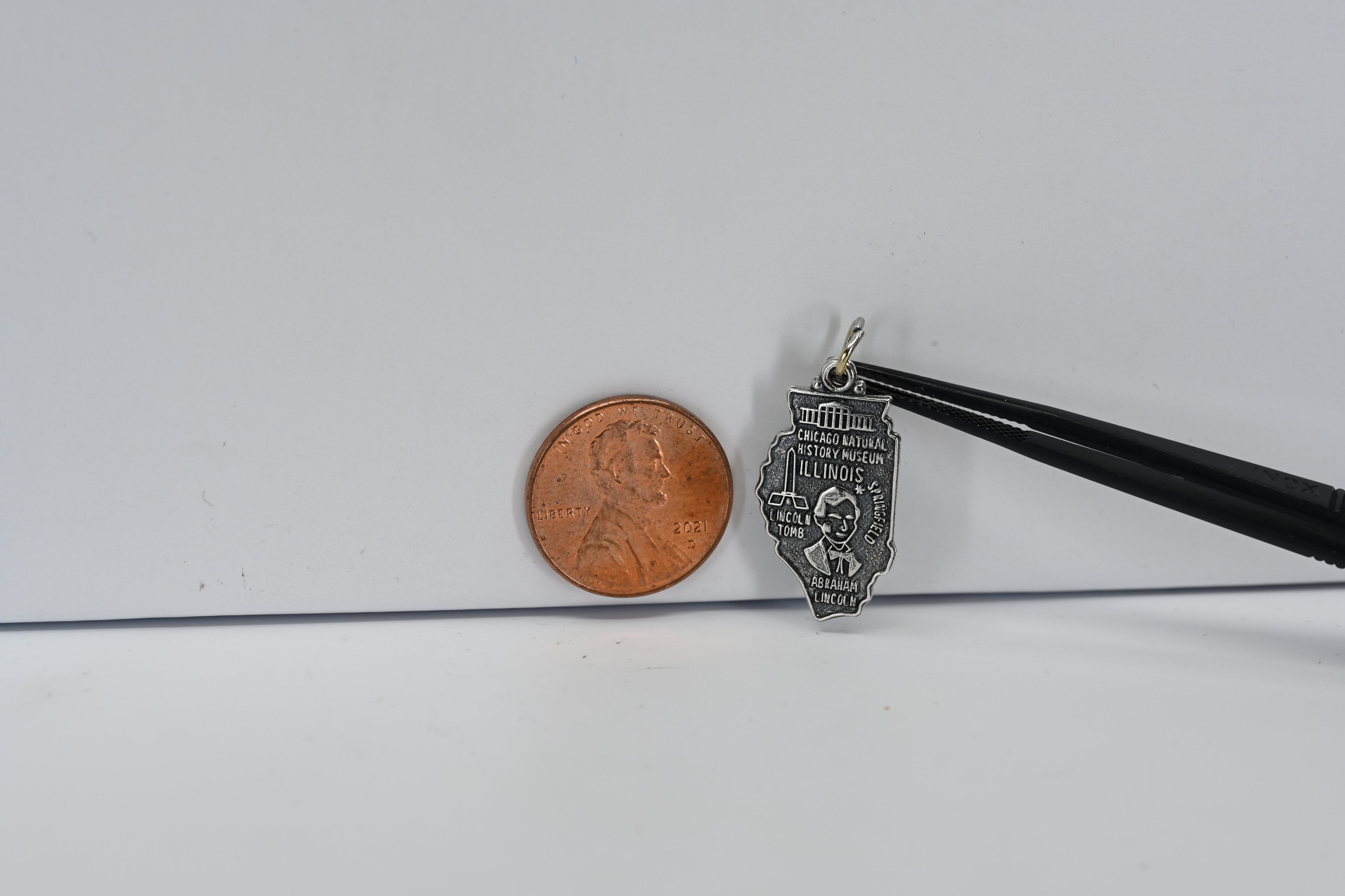 Sterling Silver Illinois  State Charm
