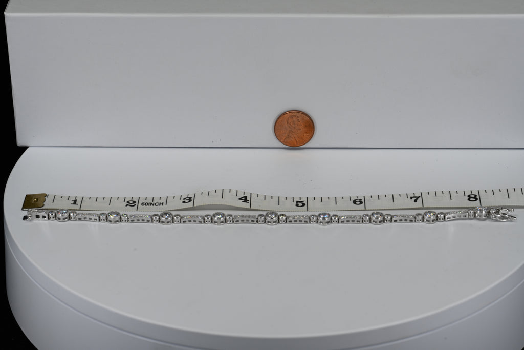 Sterling Silver colorless Cubic Zirconia Box Clasp Bracelet