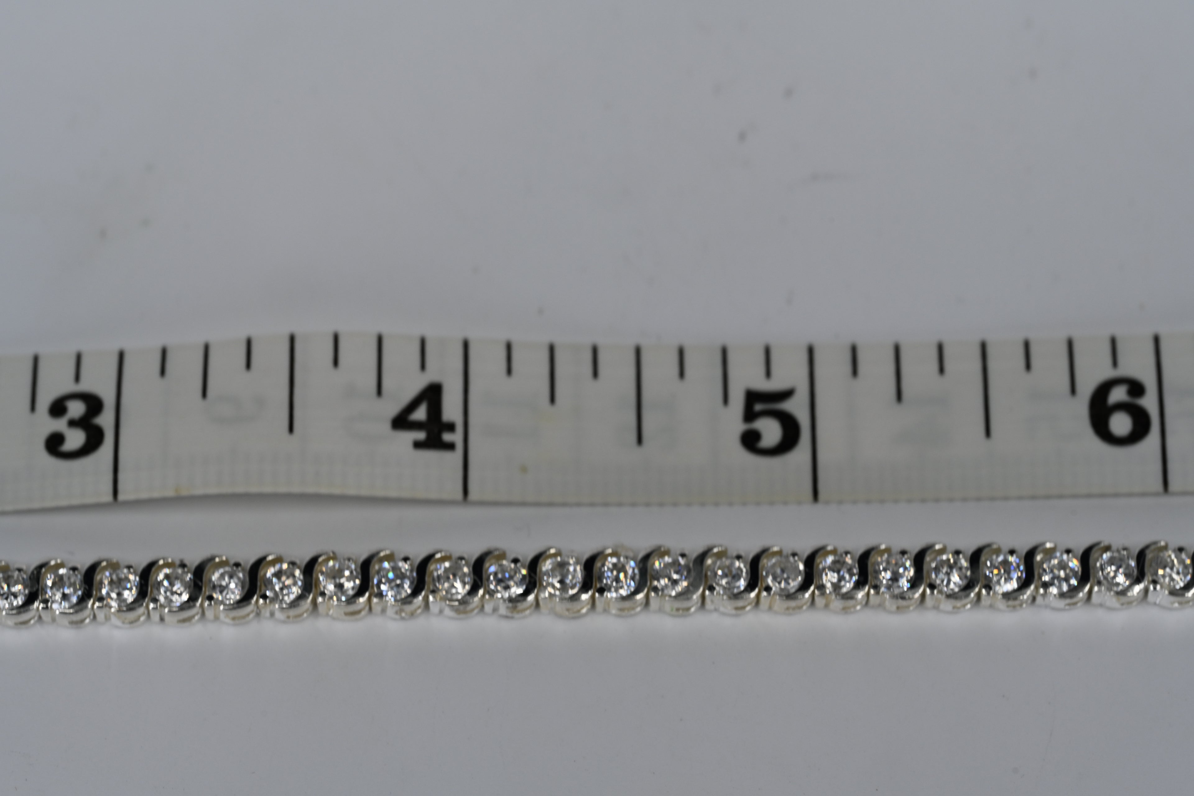 Sterling Silver Colorless Cubic Zirconia Box Clip tennis Bracelet