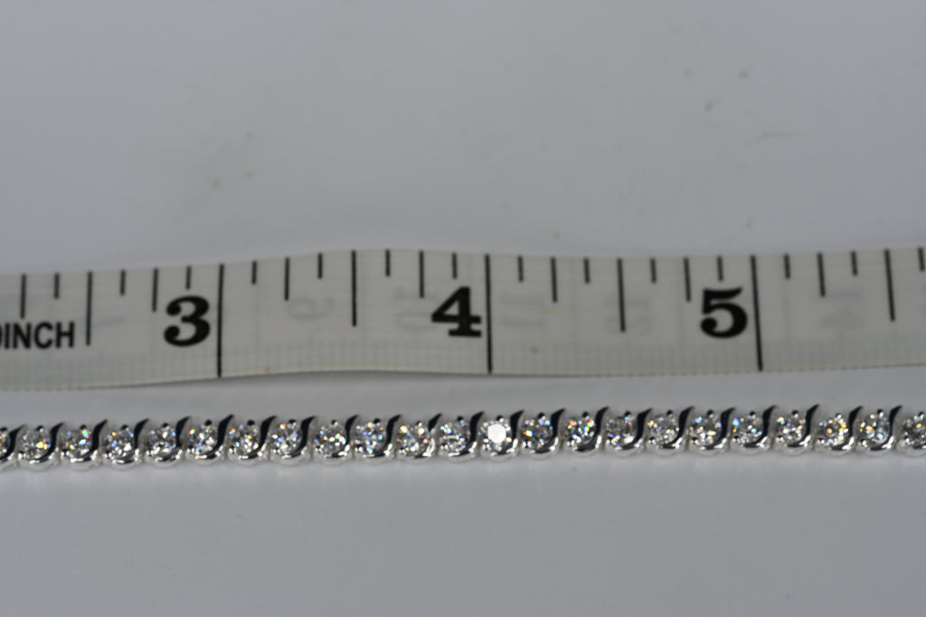 Sterling Silver Colorless Cubic Zirconia Box Clasp Bracelet