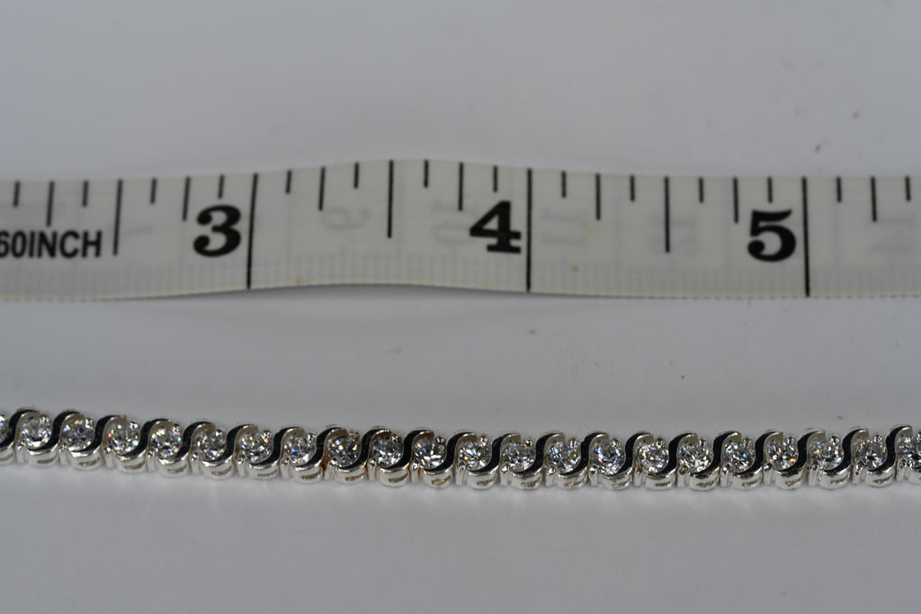 Sterling Silver Colorless Cubic Zirconia Box Clasp Bracelet