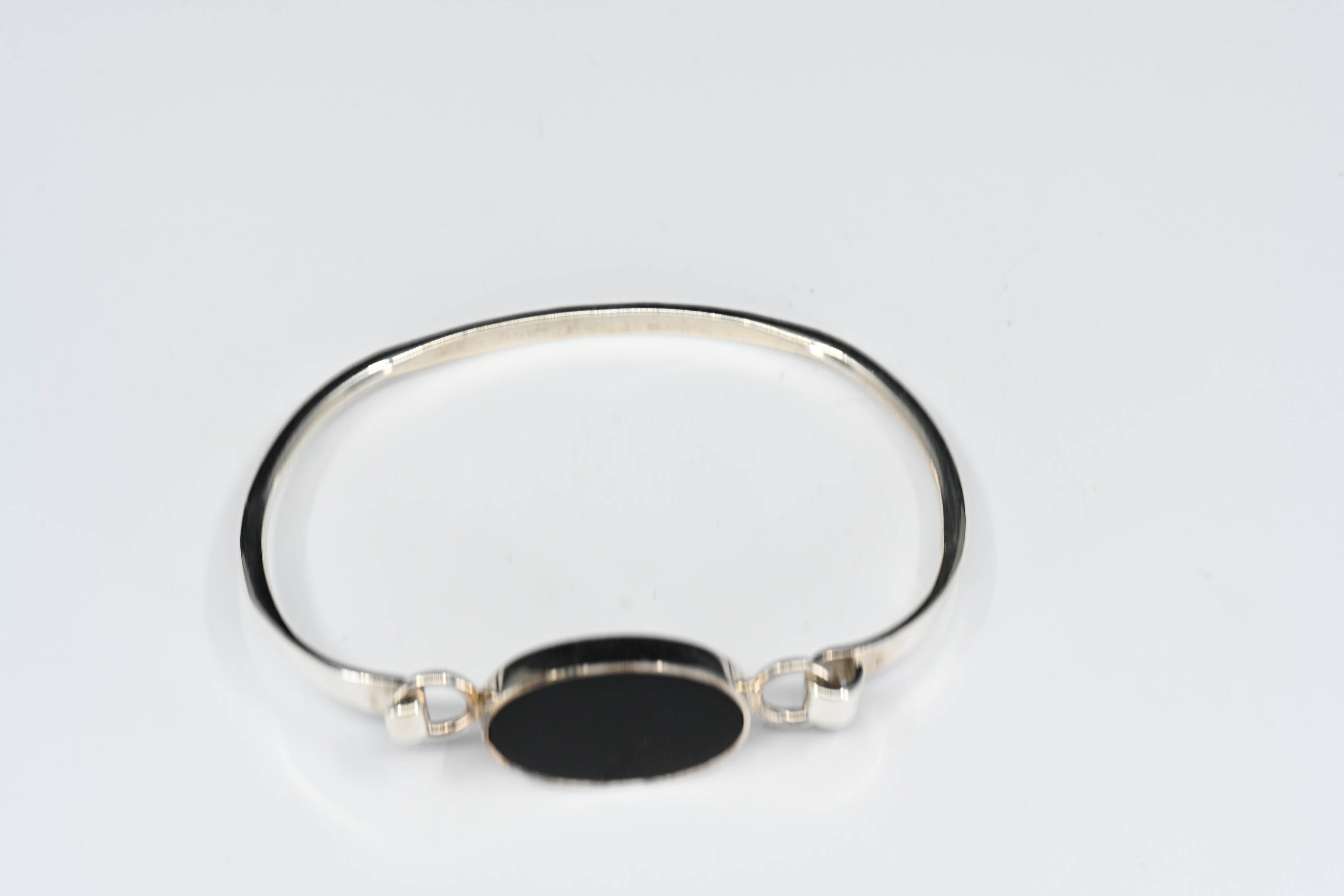 Sterling Silver Oval Black Stone Hinged Bracelet