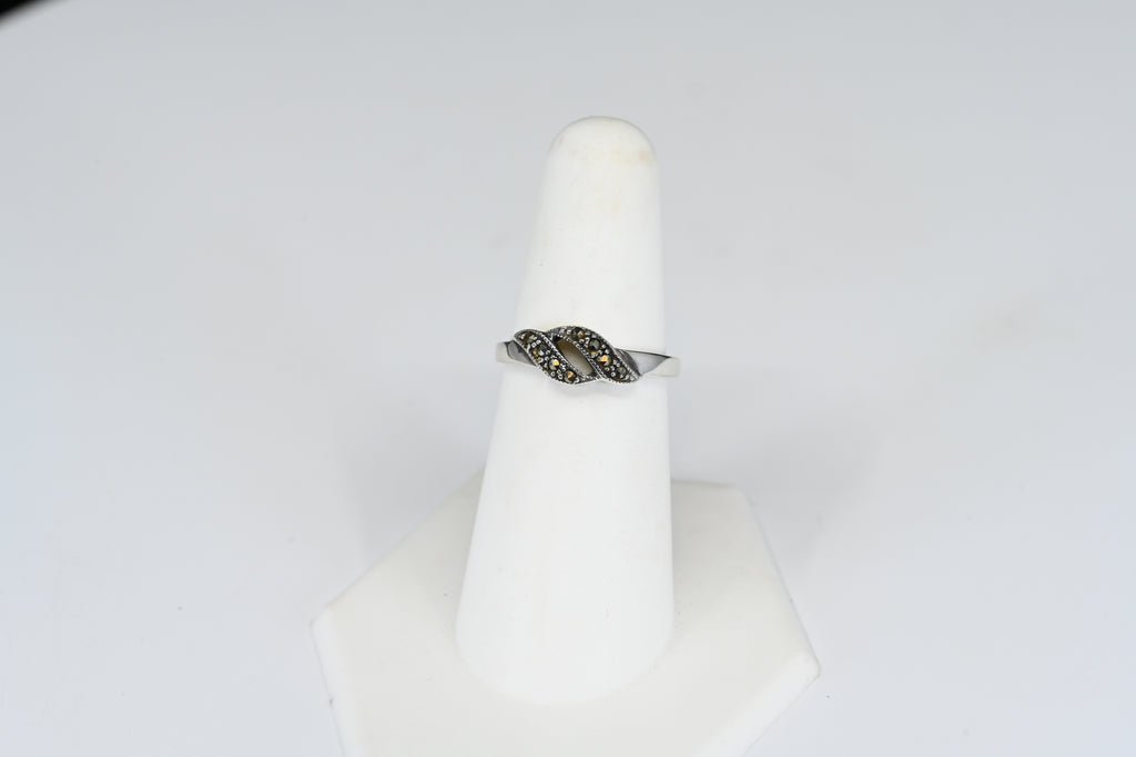 Sterling Silver Round Rhinestone Crossover Ring