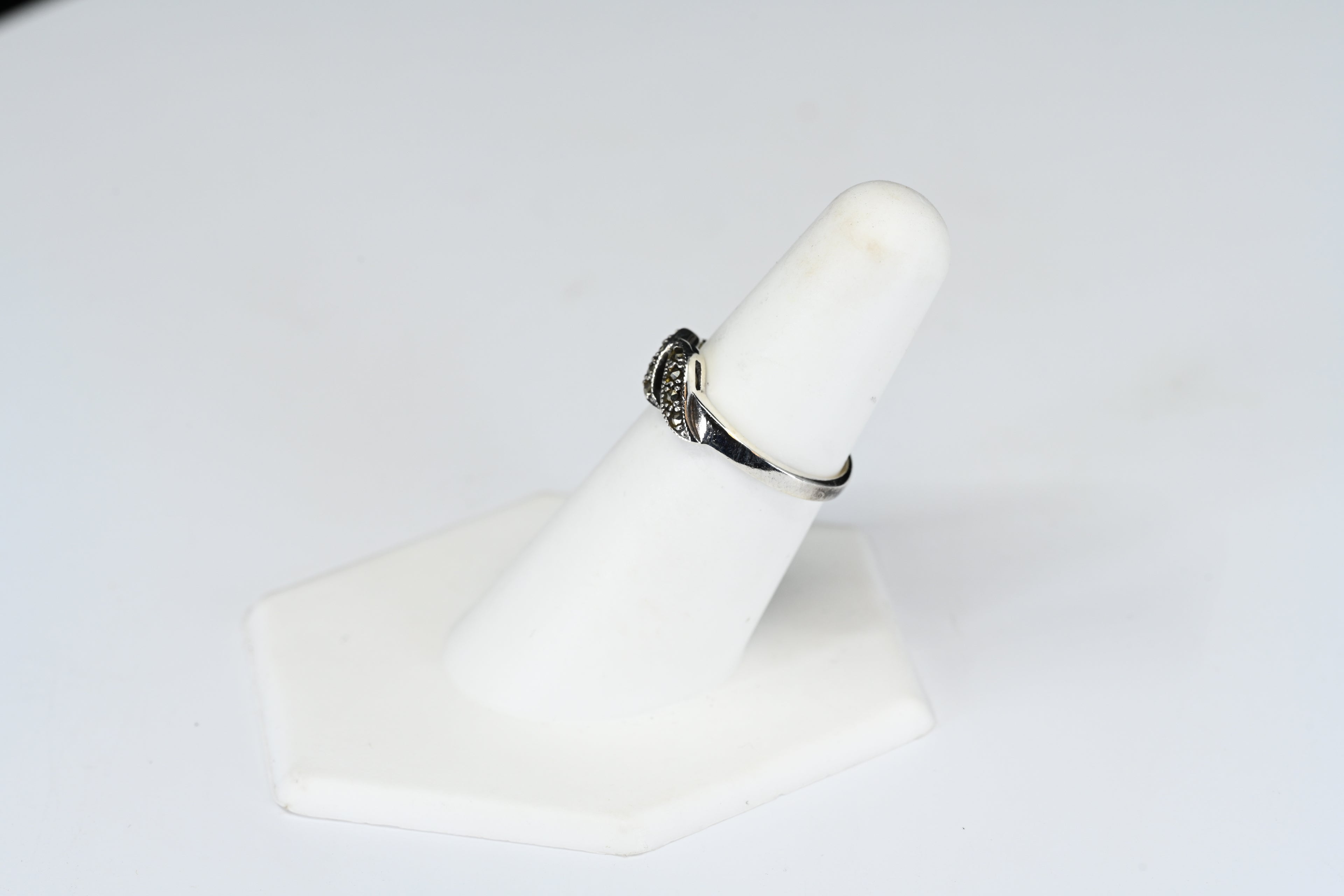 Sterling Silver Round Rhinestone Crossover Ring