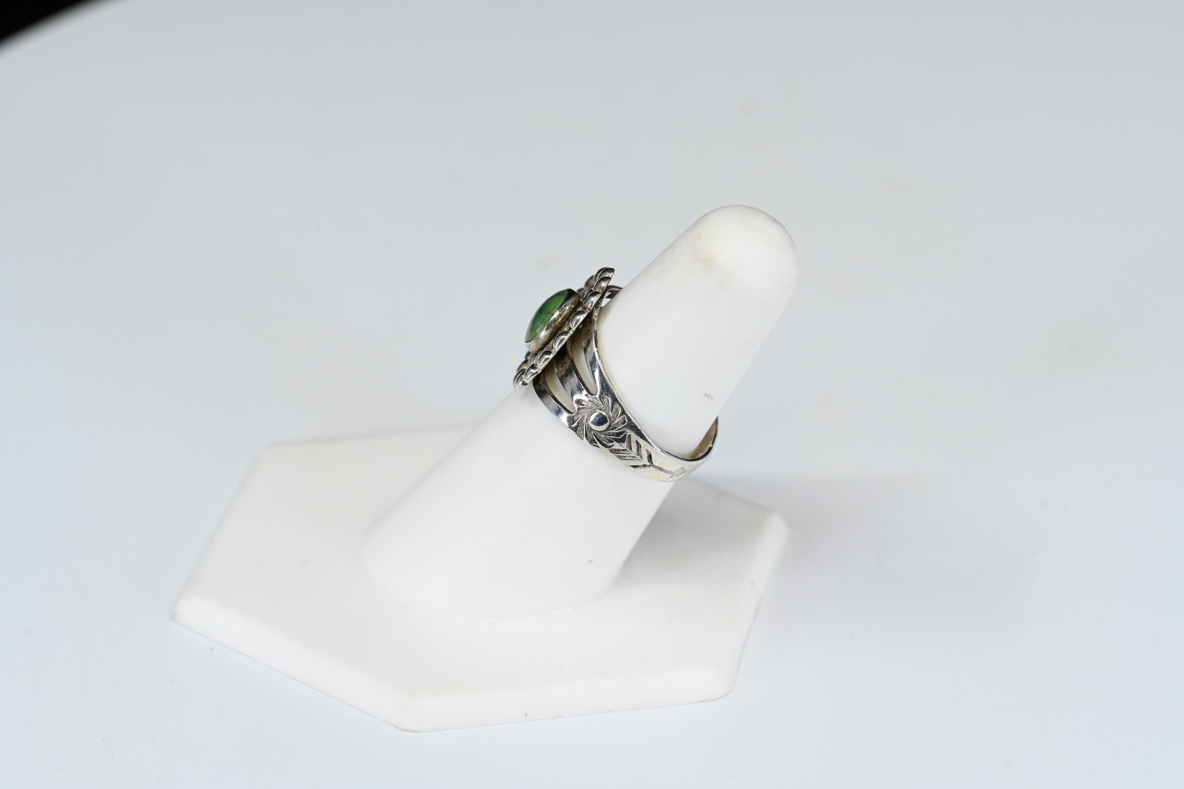 Sterling Silver Round Cabochon Cut Green Stone  Ring