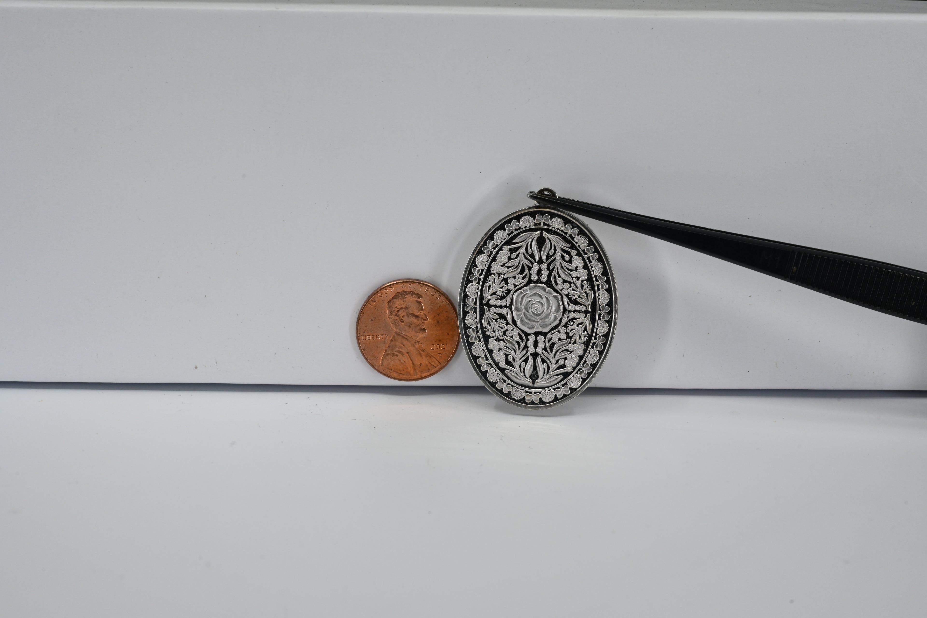 Sterling Silver Oval Floral Engraved Pendant