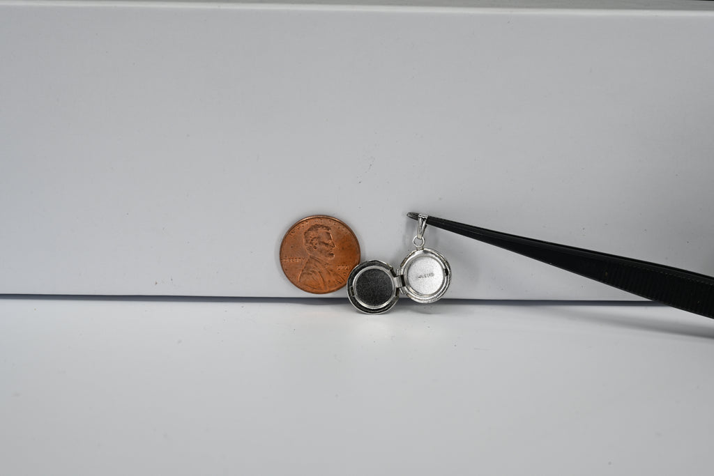 Sterling Silver Round Engraved Heart Locket Pendant