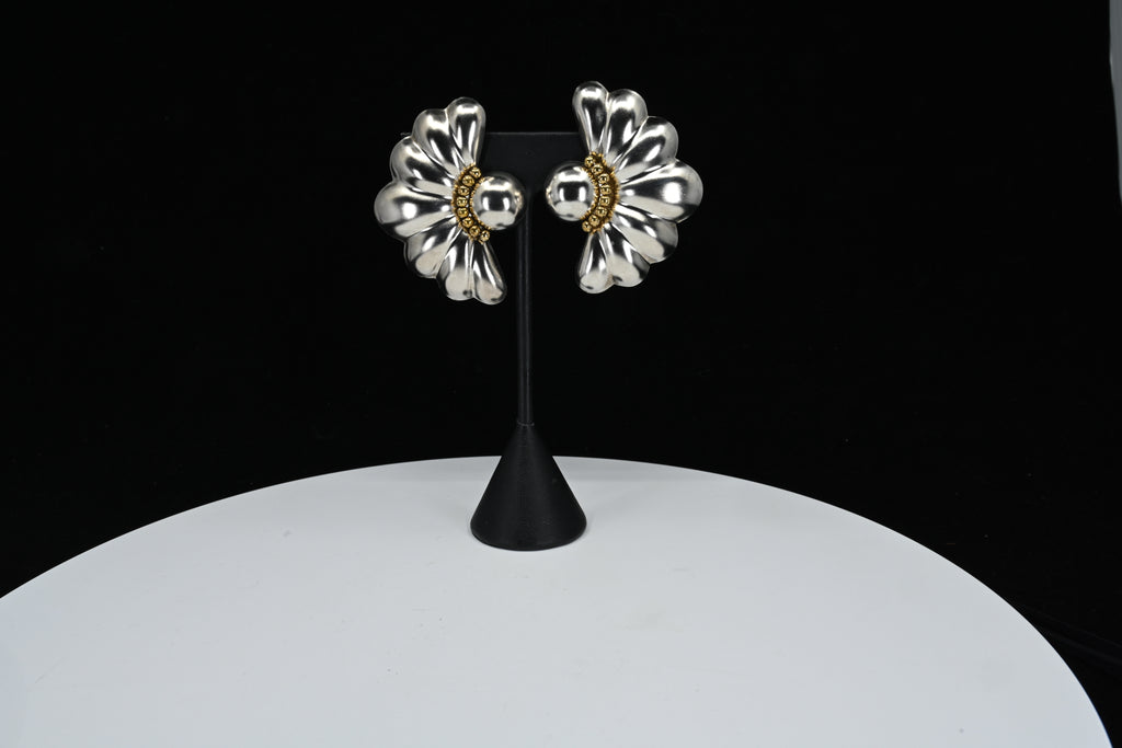 Sterling Silver Vintage Fan Design Clip On Earrings